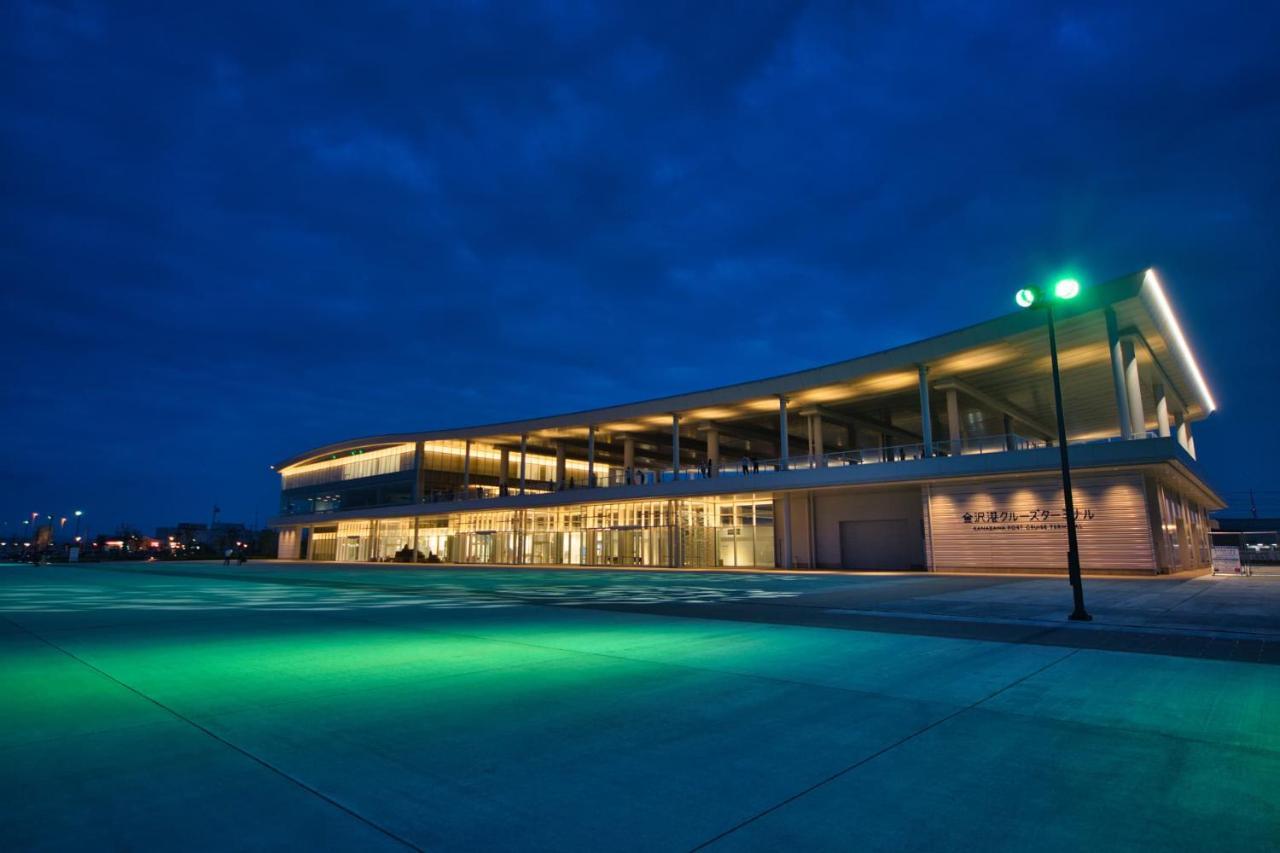 فندق كانازاوا طوكيو كانازاوَ المظهر الخارجي الصورة The terminal at night