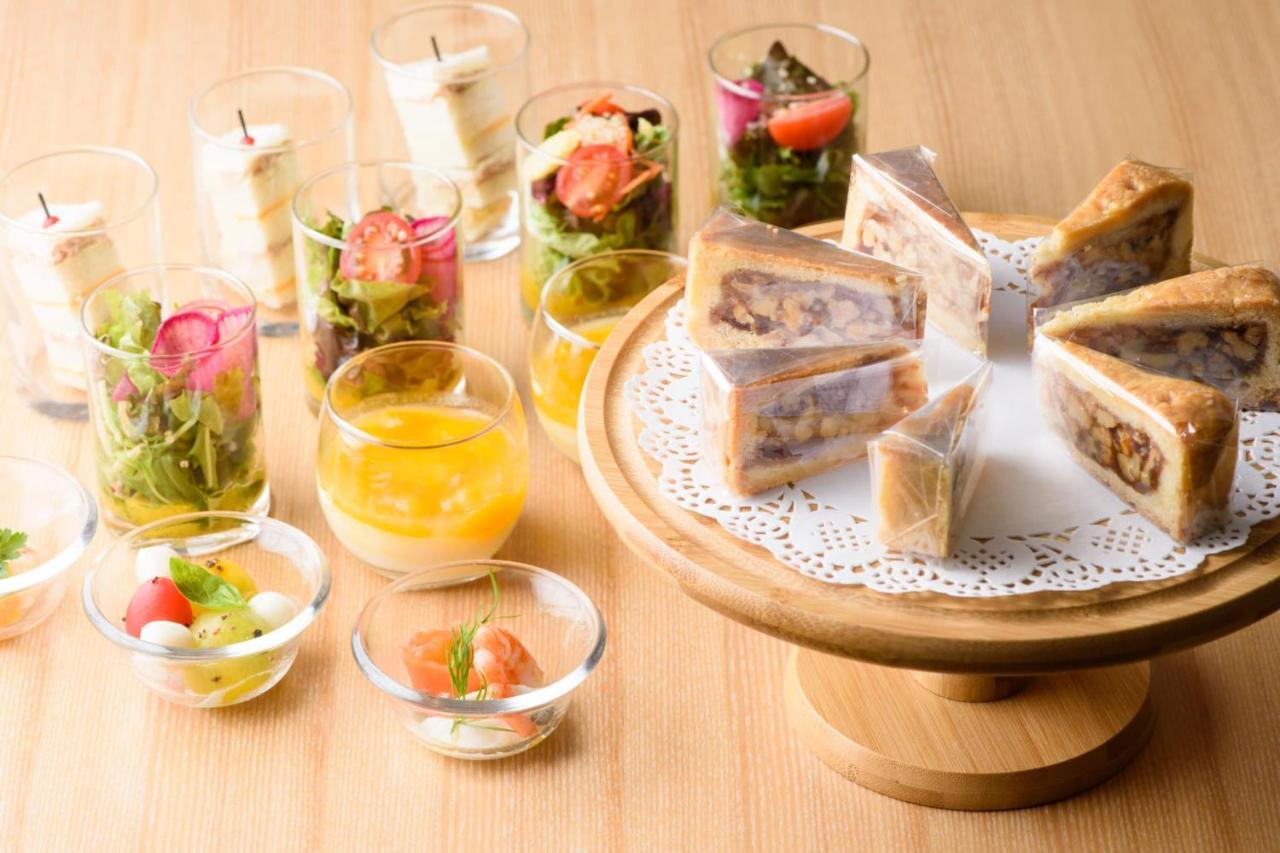 فندق كانازاوا طوكيو كانازاوَ المظهر الخارجي الصورة A selection of canapés
